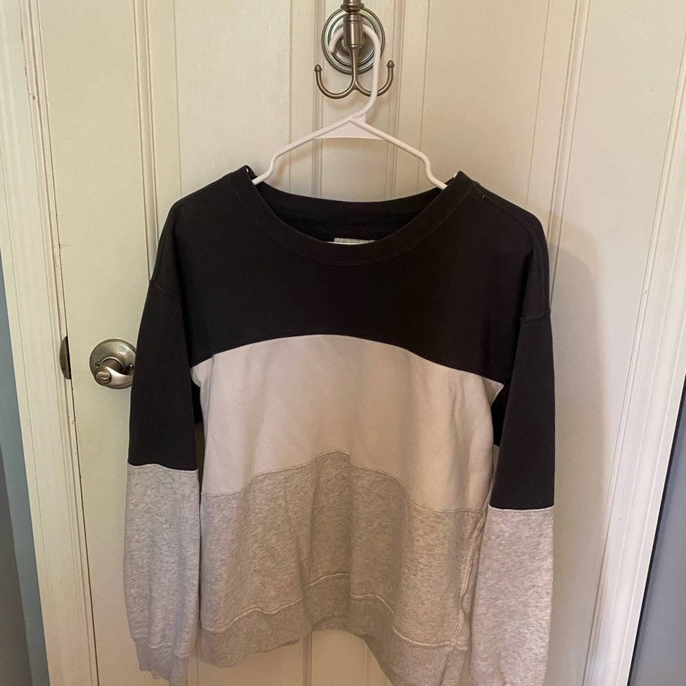 Abercrombie & Fitch Tri-Tone Sweatshirt